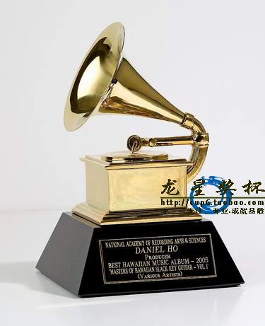 Grammy Award граммофон металлический трофей от NARAS Бесплатная доставка 18 5 см труба