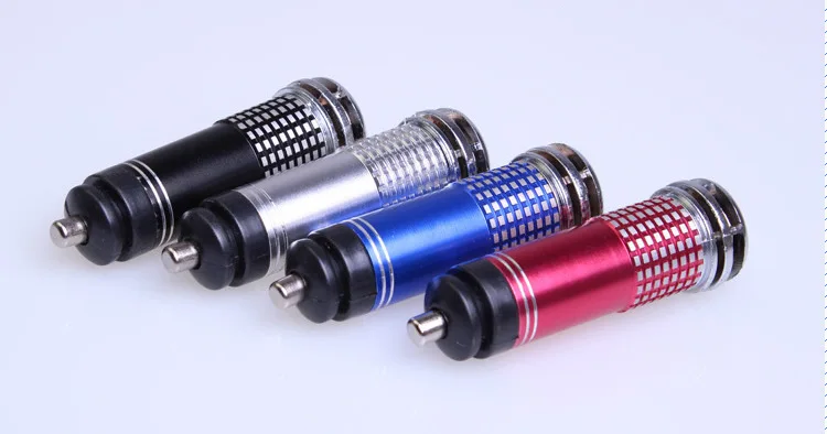 Автомобильный очиститель воздуха бортовой кислородный анион автомобильный бар