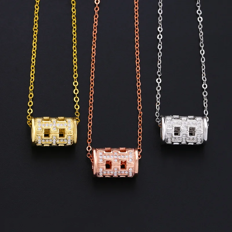 Женское ожерелье из розового золота с кубическим цирконием OCERIO кулоном 585 пробы