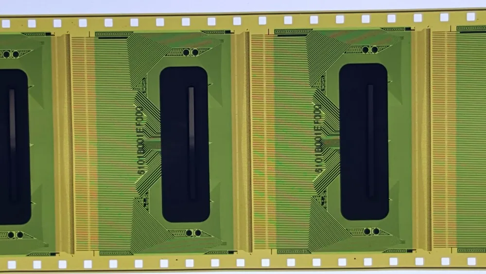 

S6C2T9J-81U New TAB COF LCD TV Screen Driver IC Module 5 PCS/lot