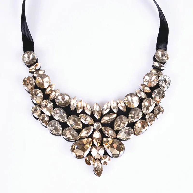 Женское колье чокер из стекла ожерелье с кристаллом эффектные Свадебные