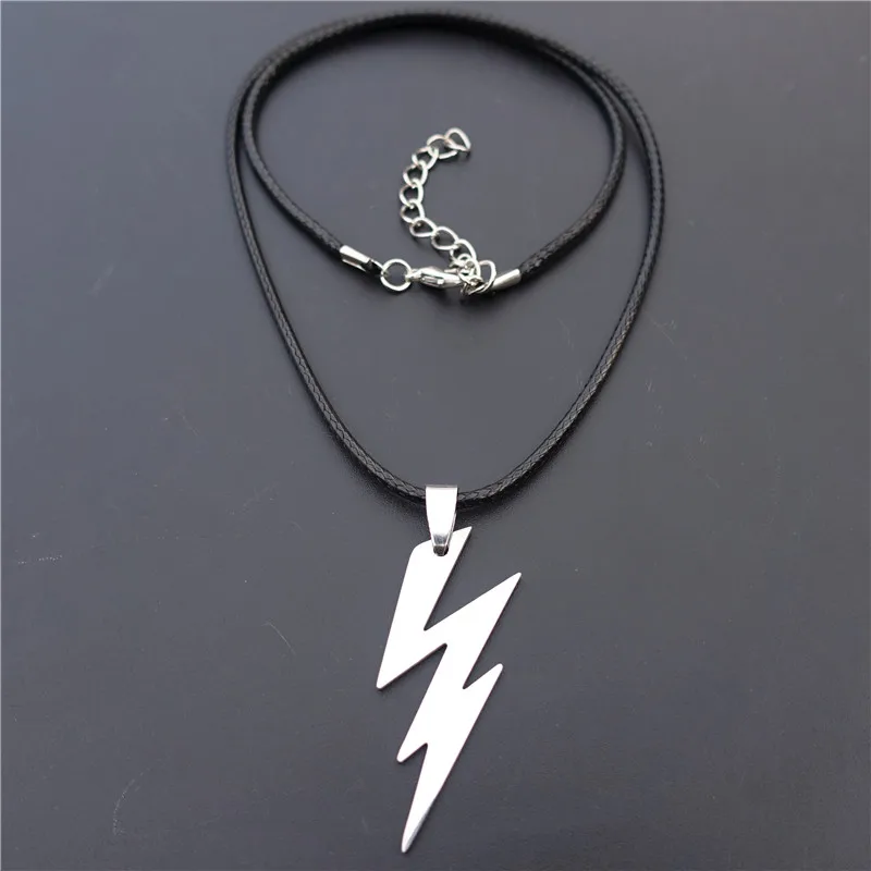 

Stainless Steel Lightning Pendant Necklace Men Fashion Jewelry