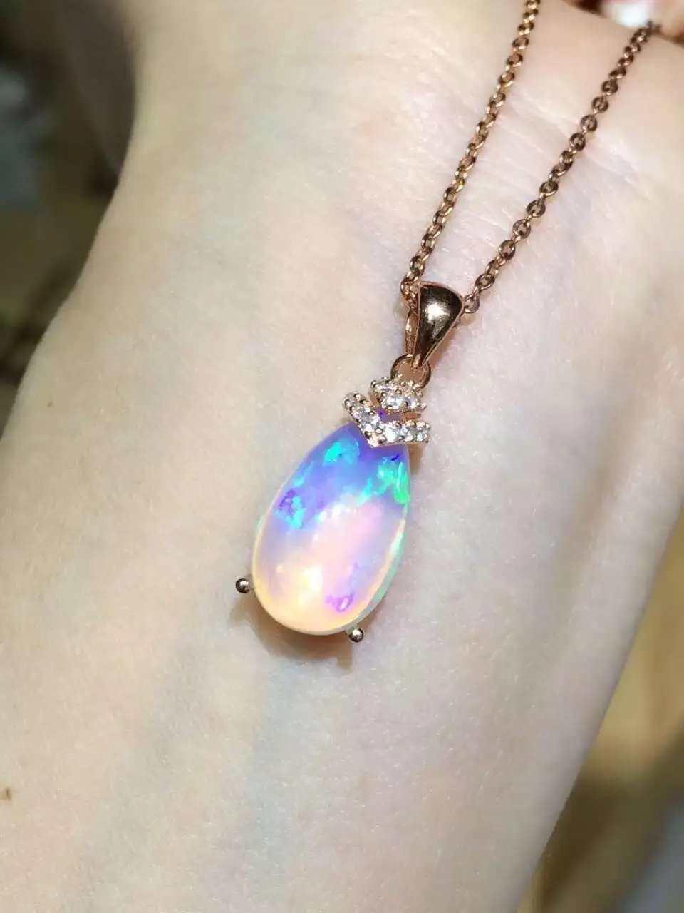 100% NATURAL ETHIOPIAN WELO FIRE OPAL CABOCHON PENDANT 9.6*16.6mm | Stones