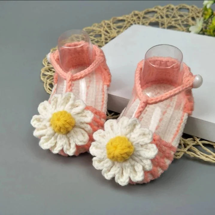 

QYFLYXUEQYFLYXUE- Handmade crochet Handmade wool Crochet knitted baby shoes, sandals garden shoes, newborn shoes, baby gifts