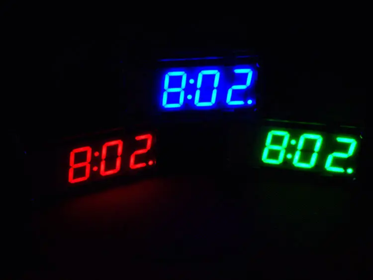 Набор электронных микроконтроллеров сделай сам светодиодные цифровые часы