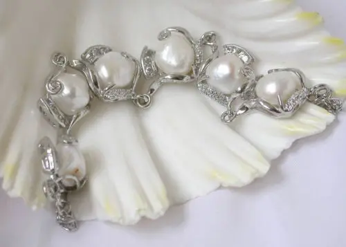 

Hot sell Noble- FREE SHIPPING n1495 BEAUTIFUL 12mm white baroque pearls bracelet bangle Natural >>free shipping