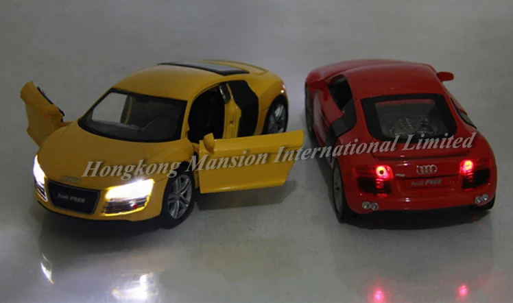 1:32 Масштаб литая под давлением металлическая модель автомобиля для Audi R8 Роскошная Коллекционная модель вытяжной игрушки автомобиль со звуком и светильник