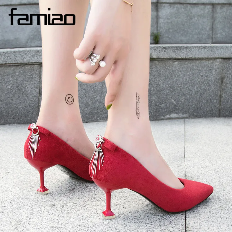 2018 Women pumps red black pointed toe patent leather stiletto high heels shoes sexy Wedding Shoes chain ladies | Обувь