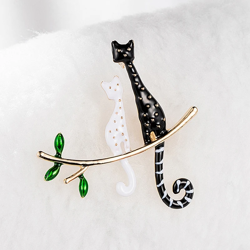 Cartoon Two Cats Shape Brooches Black Enamel Jewelry For Women Kids Coat Dress Collar Pins Party Accessories Gifts | Украшения и