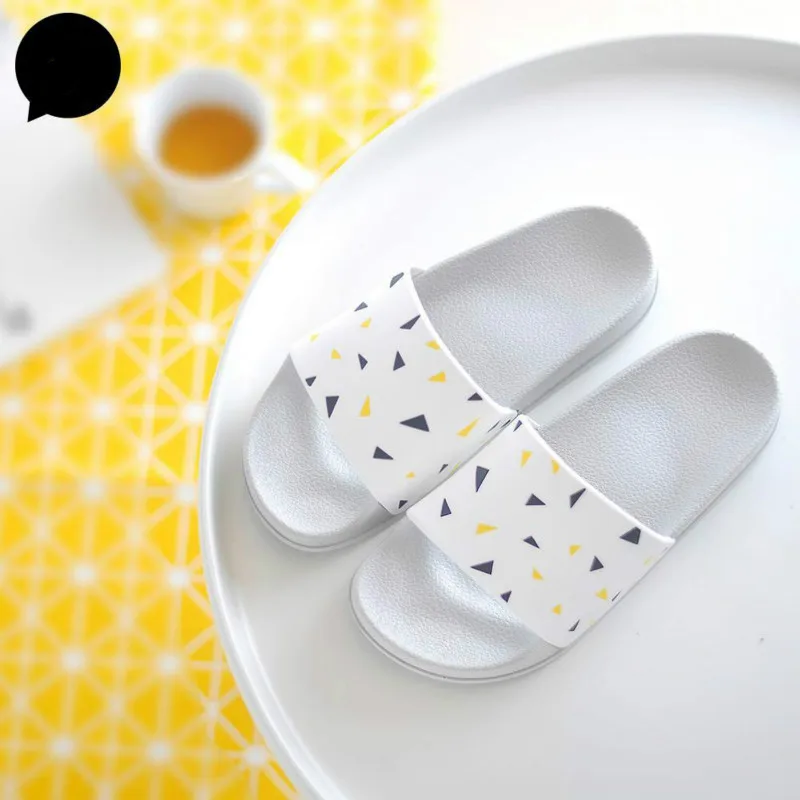 Детские тапочки летняя обувь Нескользящие шлепанцы для ванной родителей и детей