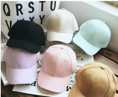 Invierno Pompón Rosa Suede Mujeres Gorra De becisbol de la Calle otomino Gorro Negro De Moda Elegante Mujer Sombrero De Hip Ho