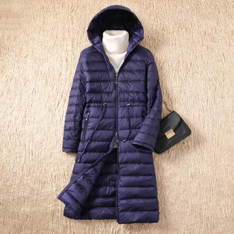 Женский ультра светильник пуховик на 90% белом утином пуху модный тонкий с