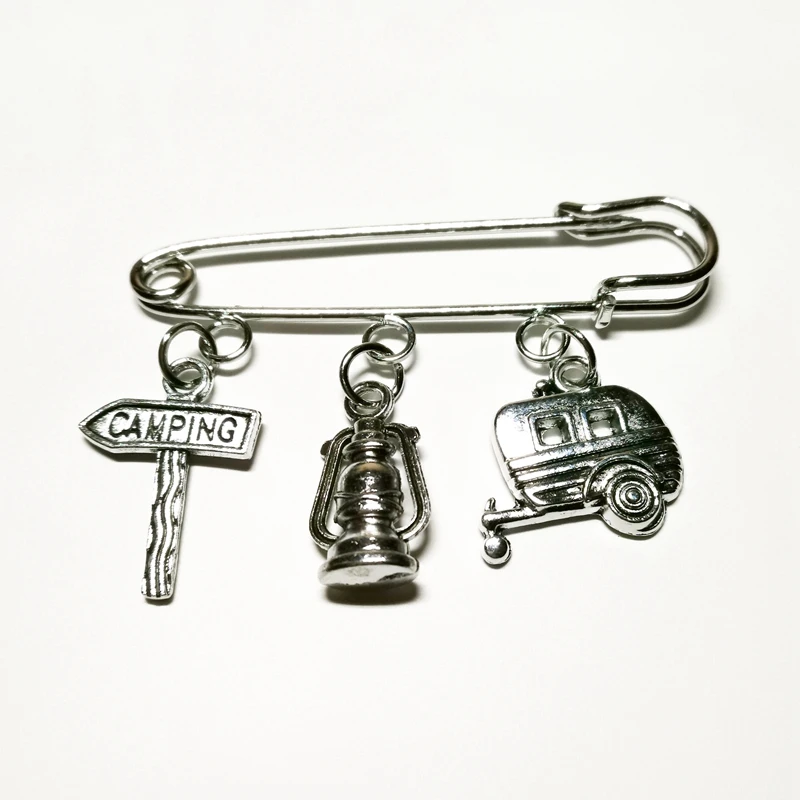 

2019 Fashion Jewelry Mini Happy Camping Lantern Brooch, Kilt Pin, Road Sign, Car Shawl Pin DIY Handmade