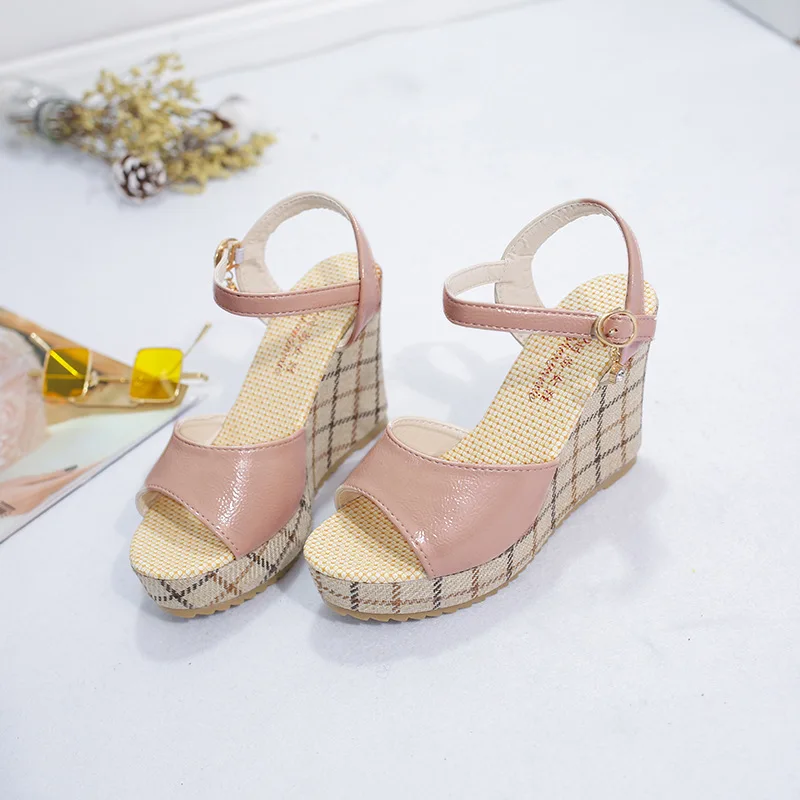 XDA 2019 новые летние модные туфли из искусственной кожи Туфли гладиаторы на