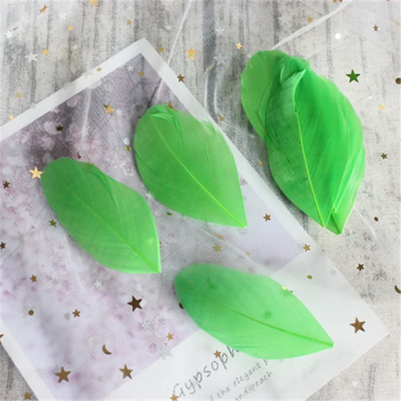 Plumes лебединые перья 5-9 см красочные окрашенные DIY натуральные гусиные перья для домашнего декора серьги ювелирные изделия Аксессуары для одежды 50 шт