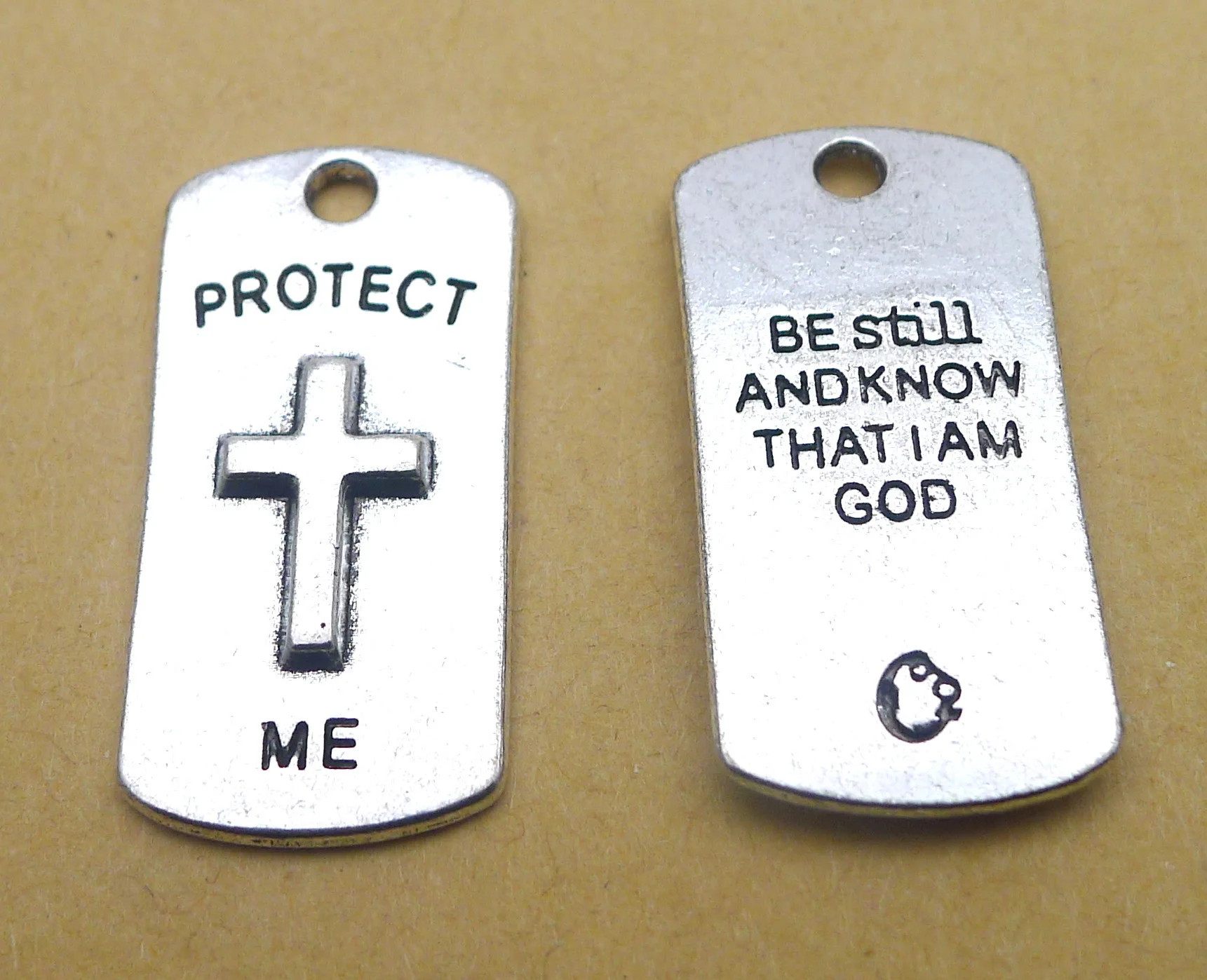 12 шт. Очаровательные Подвески в виде Креста для надписи защитить меня 15x31 мм 4 6 г