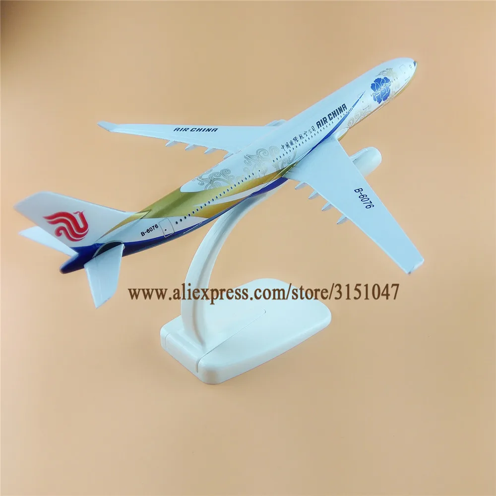 Модель самолета China A330 с голубым пионом 20 см | Дом и сад