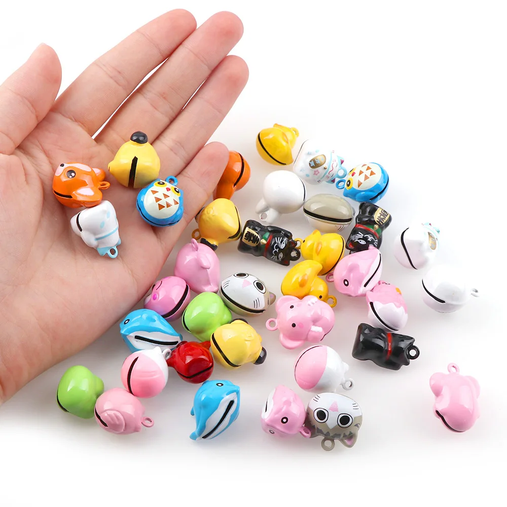 

20pcs Random Mixed Cute Cartoon Jingle Bell Pendants Hanging DIY For Christmas Tree Decoration