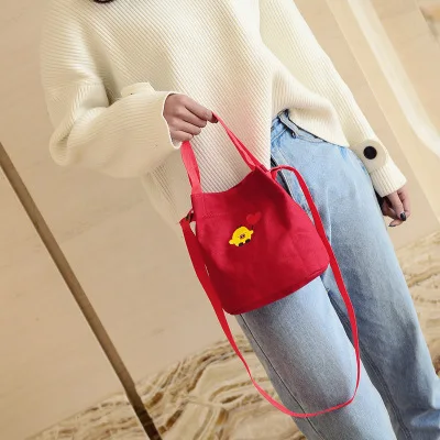 Новинка 2018 Маленькая женская сумка через плечо простая с рисунком курицы