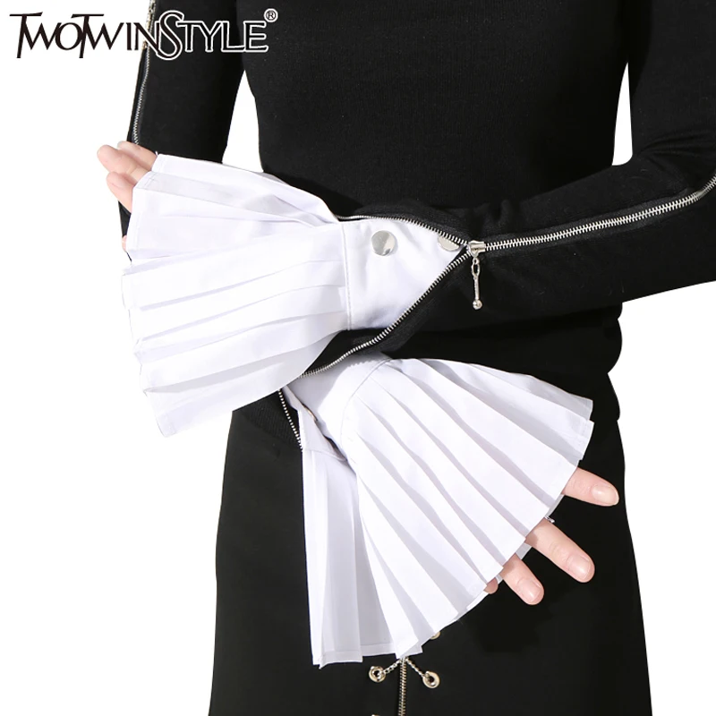 

[TWOTWINSTYLE] Original Spring The Organ Cuff Pleated Horn Cuffs Women New Fashion