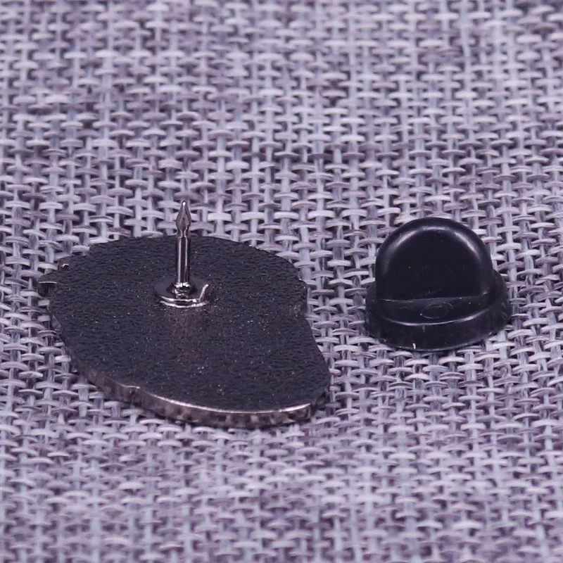 Эмалированный значок David Lynch | Дом и сад