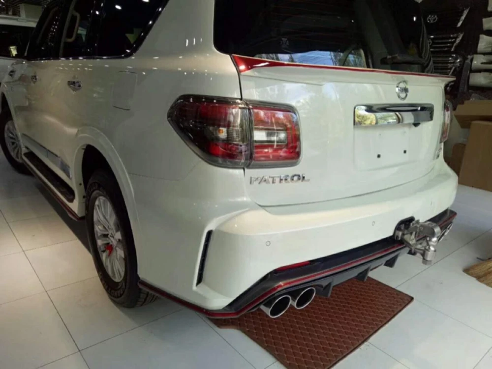 Автомобильный спойлер MONTFORD для багажника заднего из АБС пластика белого и