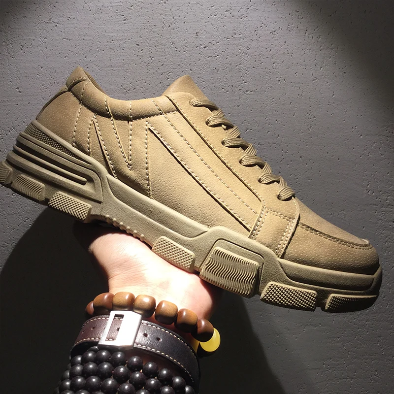 Мужские модные кроссовки в Корейском стиле сезон весна сетчатая обувь на плоской