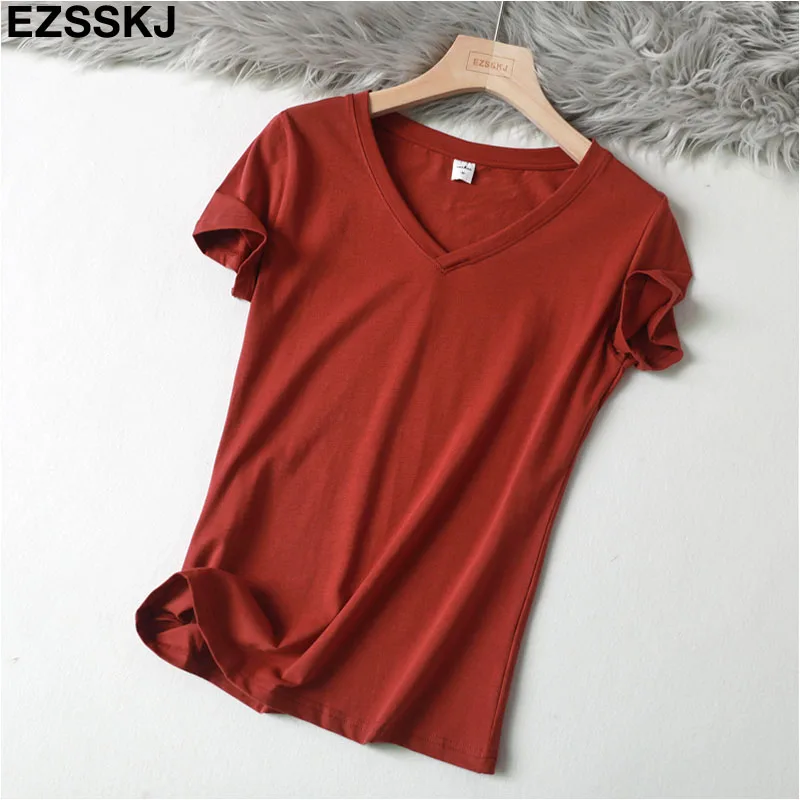 v-neck coffee Повседневная футболка из 95% хлопка с v-образным вырезом, женская летняя Базовая футболка с коротким рукавом размера плюс 3XL, Однотонная футболка, женская футболка большого размера - Цвет: v-neck coffee