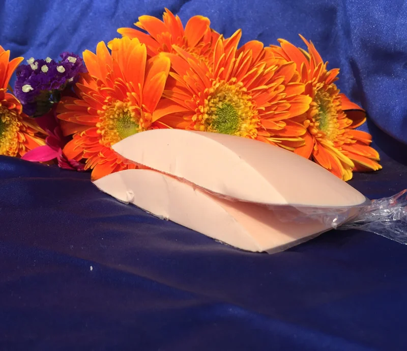 Самоклеящийся слой можно использовать повторно силиконовый вкладыш для женщин