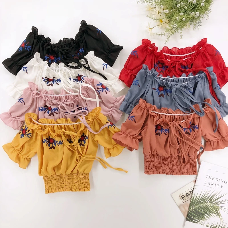 Женская короткая блузка ALPHALMODA с цветочной вышивкой и рукавами фонариками