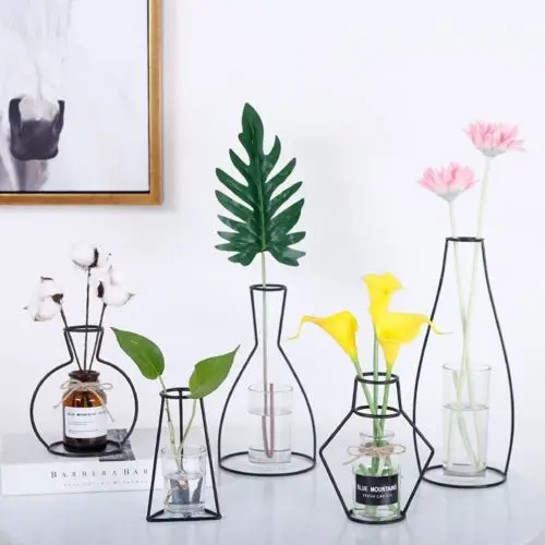 

Retro Iron Line Flowers Vase Metal Plant Holder Modern Solid Home Decor Nordic Styles Iron Vase