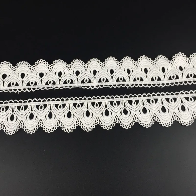 Одежда SINUAN кружева с водорастворимой бахромой 7 мм вышитые белый/черный цветок