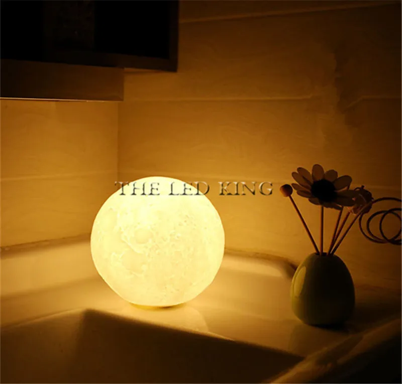 Новинка перезаряжаемая 3D лампа с принтом Луна 2 вида цветов сенсорный