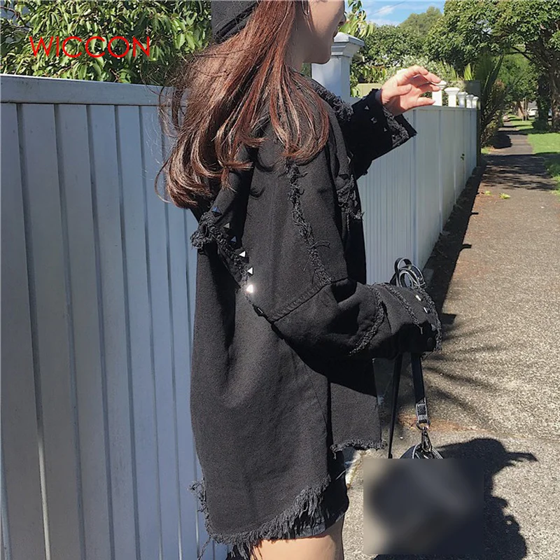 Осенняя женская джинсовая куртка с шипами и потертостями женские куртки длинным