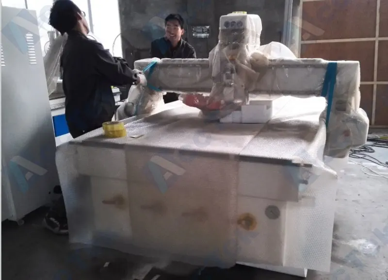 ЧПУ маршрутизатор Jinan AKM1325 3 осевой вакуумный стол цена|router machine|cnc router machinecnc machine
