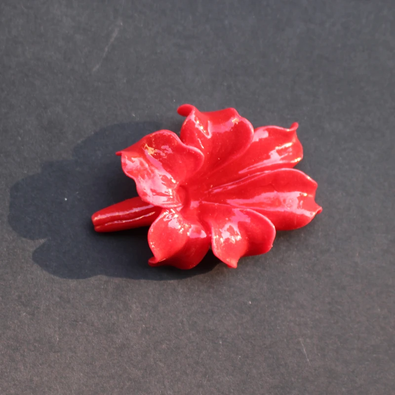 

5Pieces 44mm*32mm*19mm Artificial coral beads Large Artificial coral Leaf beads Cabochon Red color for Jewelry making