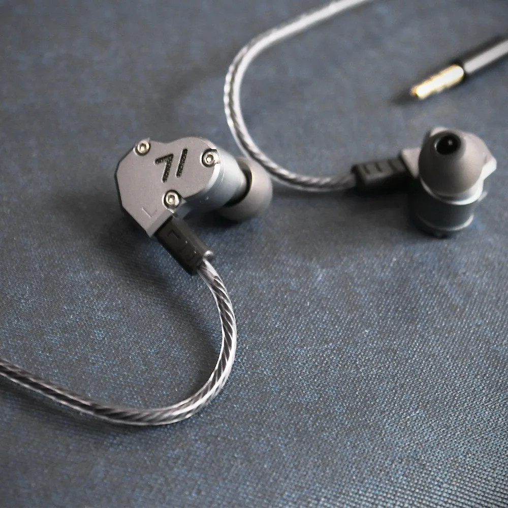 RevoNext QT2 наушники для ушей бас сабвуфер HIFI DJ монитор бега спортивные
