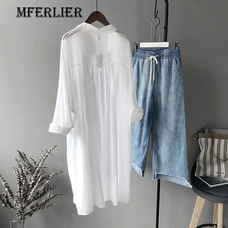 Женский Длинный топ белый с отложным воротником и длинным рукавом однобортный