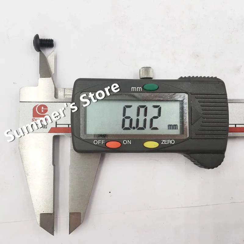 100 шт./лот ISO7380 M4 винт из легированной стали с шестигранной головкой и * 6 мм черный