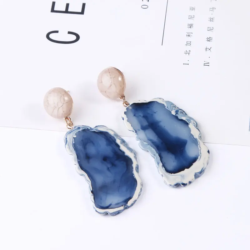 Hot Imitation Natural Slice Geode Stone Pendant Drop Dangle Earrings for Women Girl Fashion Resin Plastic Jewelry Party