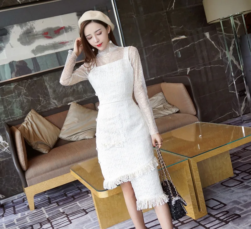 2017 autumn and winter women's high-necked shirt + fringed tweed strap dress two-piece |