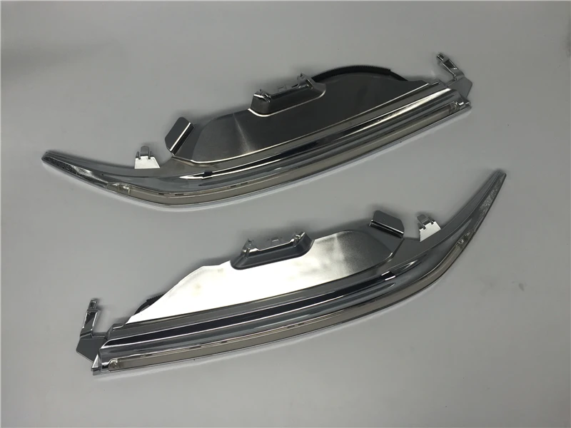 Car flashing 2PCS Car Headlight Eyebrow with Turn Signal 12V DRL LED Daytime Running Light For Toyota Camry