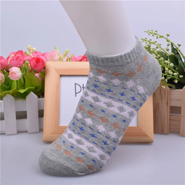 Zynassy 5Pairs/Lot Women Fashion Ethnic Style Cotton Jacquard Casual Socks Ladies Breathable Warm For Female | Женская одежда