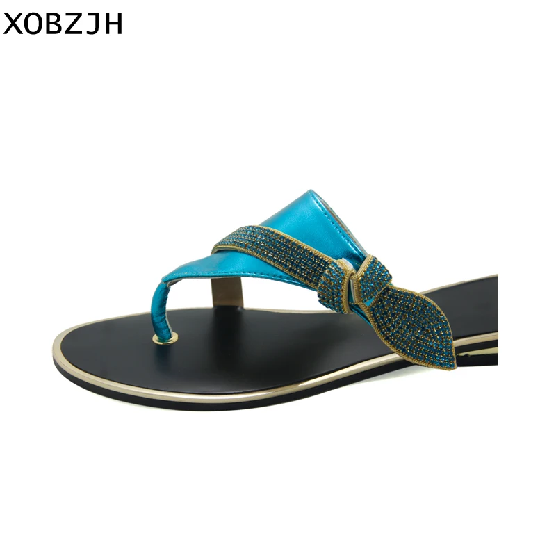 XOBZJH/2018 женские босоножки модные пикантные на плоской подошве со стразами летние