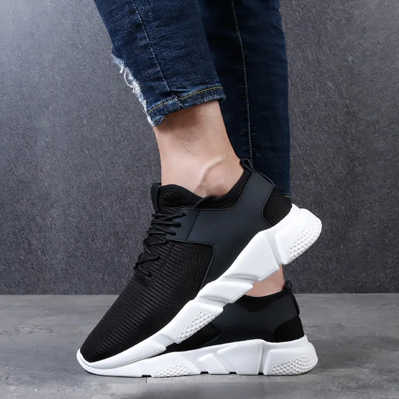 Легкие мужские кроссовки удобная Уличная обувь на шнуровке черный цвет