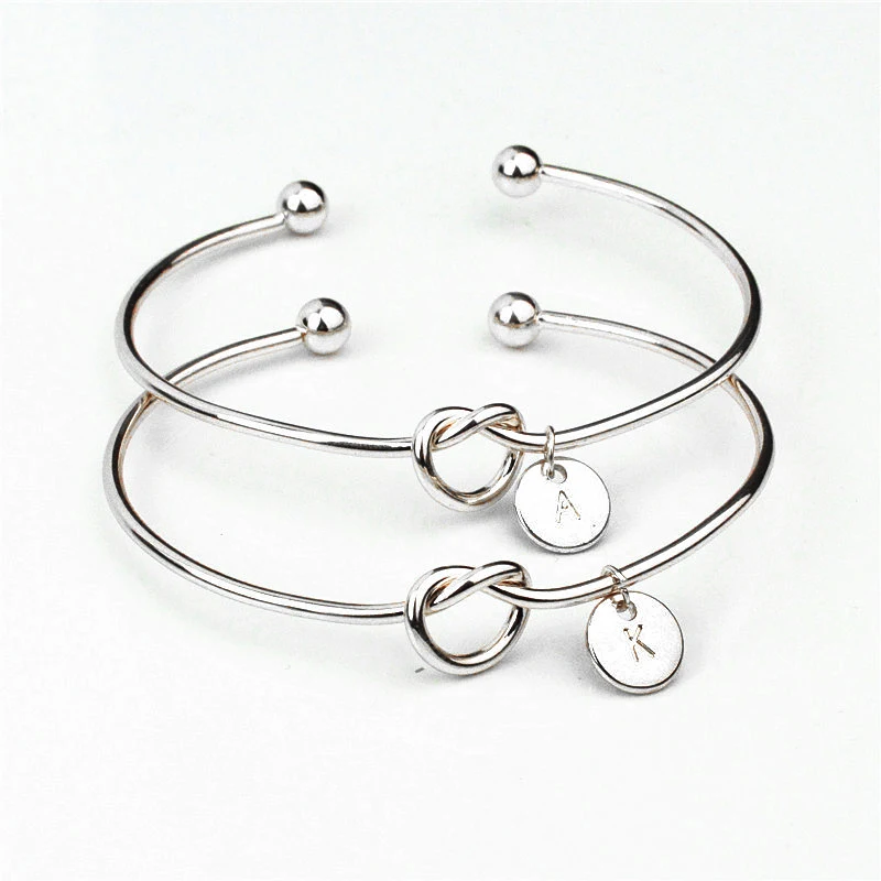 SR: FINEJ для женщин Серебряный Творческий начальный браслет с узелковой подвеской 26