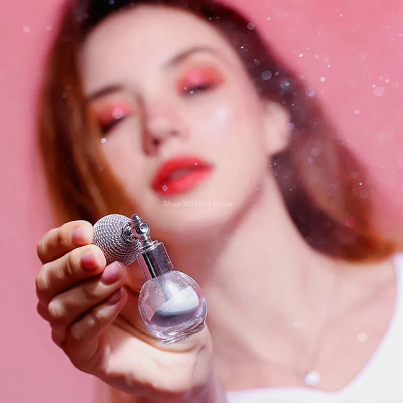 Блестящий спрей пудра Shimmer Loose Powder Spray Face Makeup Stick Highlighter кремовая текстура