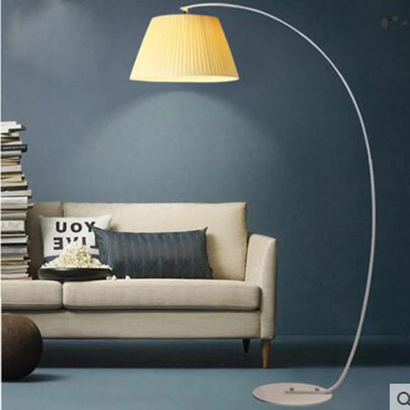 Напольный светильник с защитой глаз светодиодный креативный вертикальный для