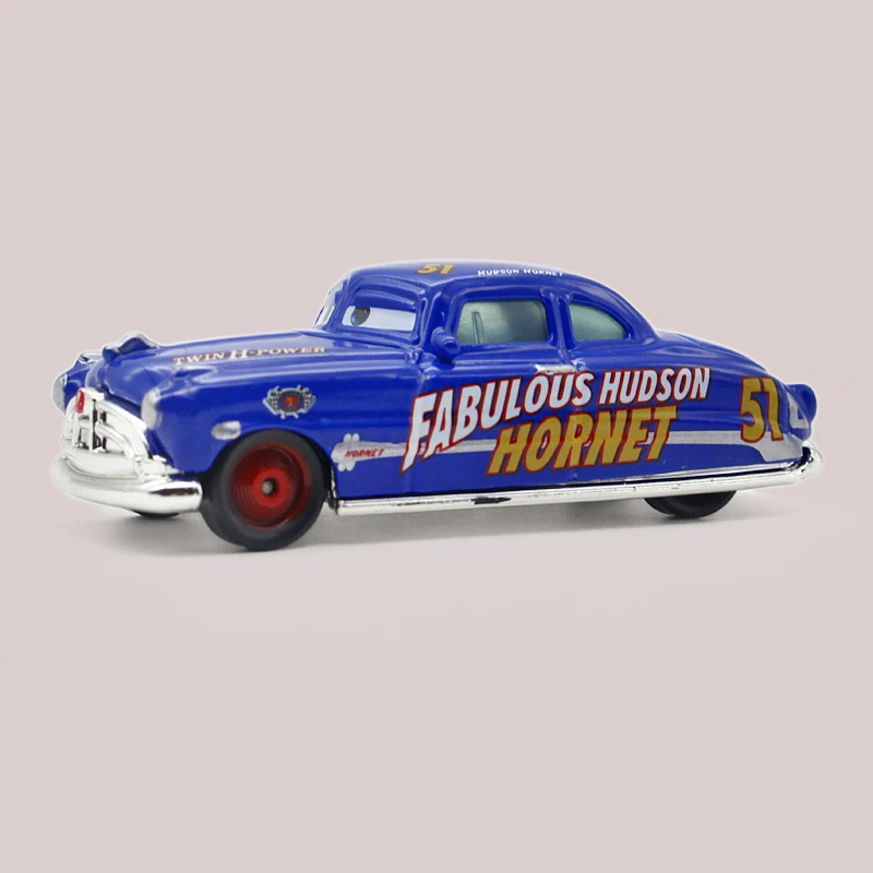 Машинка игрушечная металлическая из м/ф Тачки 2|doc hudson|diecast metalmetal toy cars |