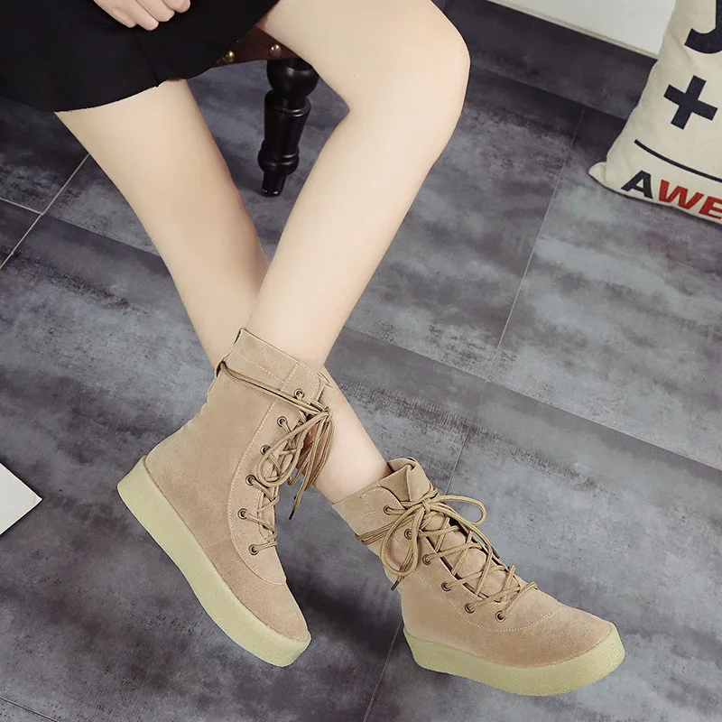 Мода Осень Военная Креп Челси Замши Женщин Сапоги Хороший Добыча Зашнуровать